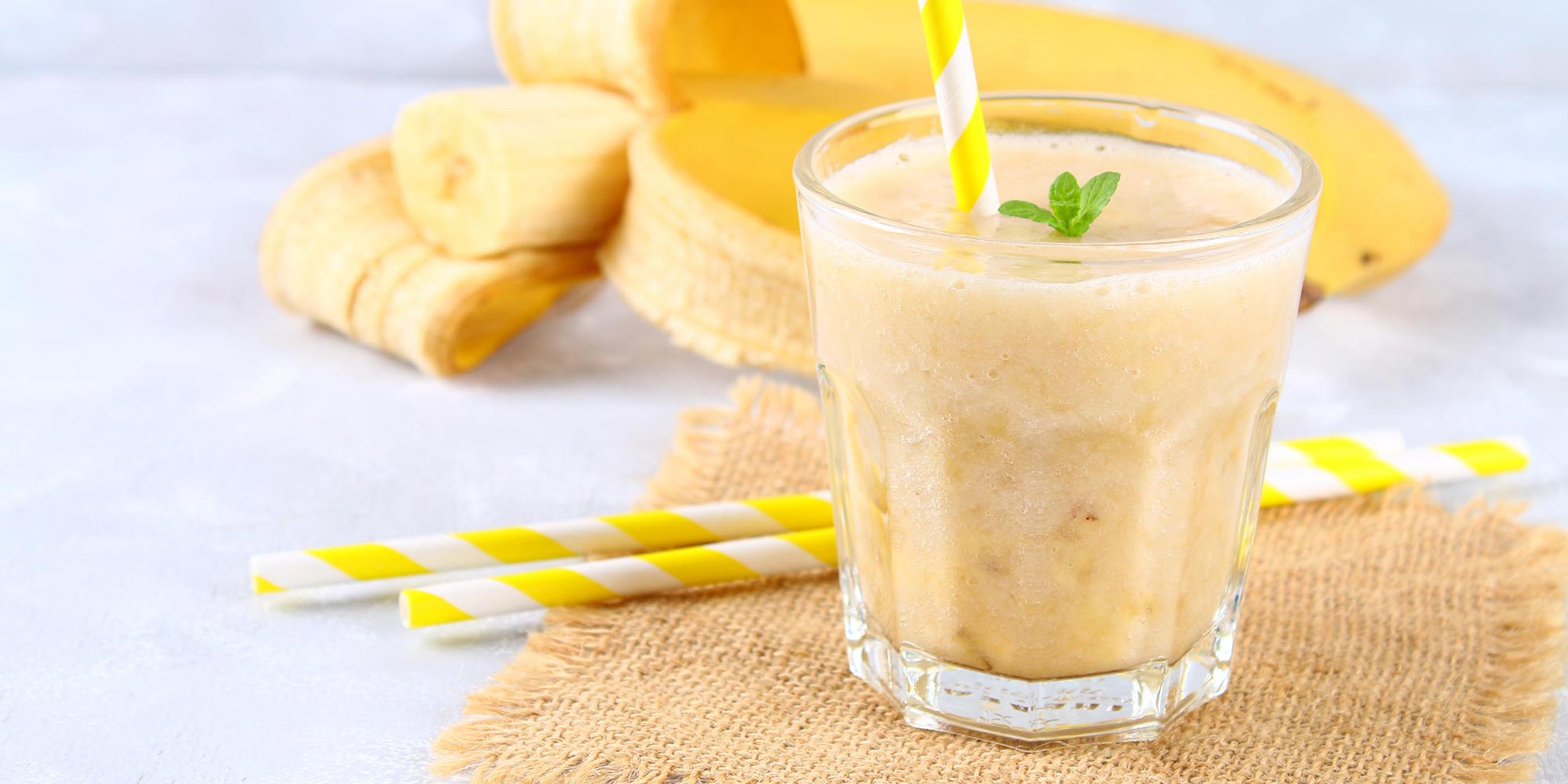 Chai Banana Smoothie Recipe | Zero Calorie Sweetener & Sugar Substitute |  Splenda Sweeteners