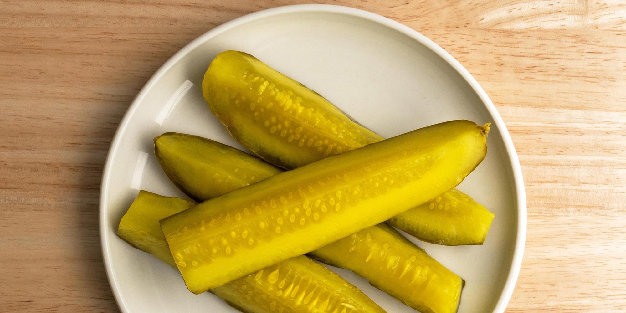 Sweet and Crunchy Deli-Style Pickles Recipe | Zero Calorie Sweetener