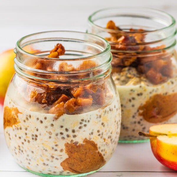 Apple Pie Overnight Oats