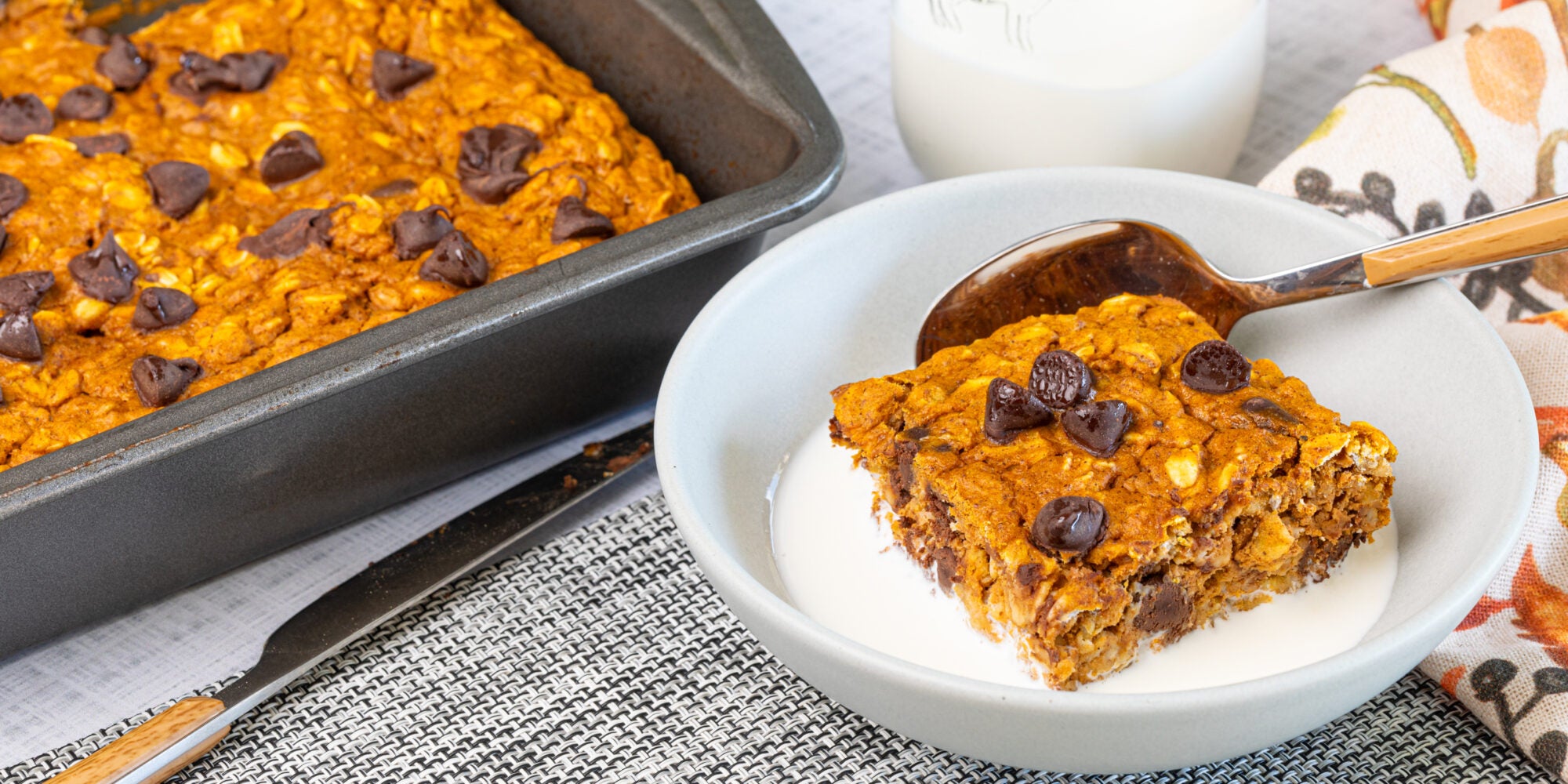 Pumpkin Chocolate Chip Baked Oatmeal